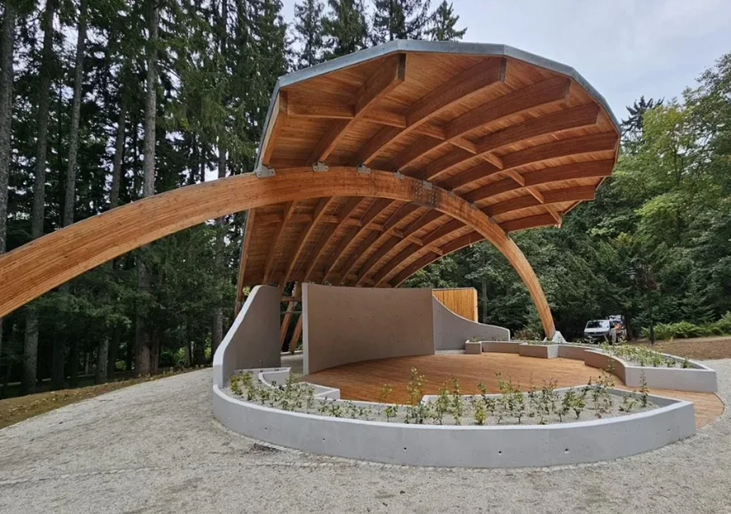 Niestandardowa konstrukcja